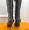 Explosão Novas botas femininas sapatos Sparkle High Boot sapato de couro de bezerro liso elegante 1AC6IR dedo do pé queimado inserção de calcanhar Iniciais corrente ouro metal zip inverno quente preto