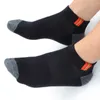 Männer Socken 3Pairs Marke Baumwolle Schwarz Weiche Atmungsaktive Business Sport Lauf Boot Einfarbig Knöchel Kurze Sox