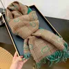 Bufanda de lana Diseñador Mantones largos Mujeres Bufandas de cachemira Borlas L Bufandas para hombre Bonnet Echarpe Envolturas suaves y cálidas con etiquetas Accesorios de lujo