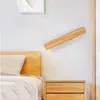 Lámpara de pared Aplique de madera moderno Salón Dormitorio Foyer Luces LED giratorias Mesita de noche Pasillo Decoración Iluminación 6pa