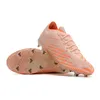 Mężczyźni buty piłki nożnej dorosły Vivid Spark FG niskie kostki buty piłkarskie korki do trawy