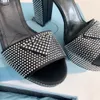 크리스탈 장식 발목-스트랩 플랫폼 샌들 덩어리 청키 발 뒤꿈치 노조가 높은 발 뒤꿈치 힐 힐스 럭셔리 디자이너 여성을위한 공장 신발 박스와 함께 공장 신발.