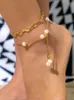 Bracelets de cheville Double couche de perles de plage pour femmes, breloque polyvalente, pompon, bijoux de pied de vacances, accessoire de chaîne en métal réglable