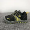 Zapatos planos 2023 Zapatillas de deporte de malla para niños al aire libre, transpirables, con gancho, zapatos deportivos para niñas y niños, antideslizantes, de alta calidad, para correr y caminar 231021