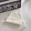 Bérets 2023 cheveux hiver tricoté chapeau bonnet pour femmes de haute qualité bonnet enfant casquette