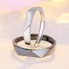 Anneaux de cluster 4mm Largeur Rhombus Overlap Ouverture Couple Bague Réglable Cuivre Plaqué Platine Hommes Femmes Bijoux De Doigt En Gros