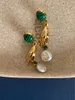 Orecchini penzolati con pietra verde barocca a perla naturale con frange con frange