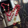 Collane con ciondolo Perle d'imitazione rosse cattoliche Collana con perline di rosario Vergine Maria Crocifisso Croce di Gesù per gioielli da donna