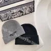 Bérets 2023 cheveux hiver tricoté chapeau bonnet pour femmes de haute qualité bonnet enfant casquette