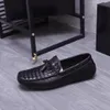 pelle di vitello di qualità originale Scarpe intrecciate in vera pelle da uomo scarpe firmate di lusso scarpe morbide e confortevoli scarpe eleganti da uomo di fascia alta casual scarpe da corsa per auto piatte