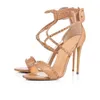 Venda de fábrica Mulheres Sandálias de Couro Spikes Studded Nude Ankle Strap Linda Elegante Verão Senhoras Fantasia Meninas Últimas Sandália de Salto Alto Design de Marca