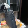 Moda çok yönlü çanta crossbody çanta lüks tasarımcı bilgisayar çantası gerçek cowhide iş çantası haberci çanta dizüstü çantası ataşe vaka belge kılıfı