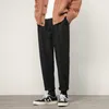 Calça masculino de lã casual de calça masculino de calças retas do homem de outono de inverno espessado para masculino