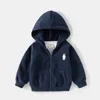 Kurtki Spring Baby Boys Coats z kapturem z kapturem Zapip Gruba kurtka dla dzieci Bluza Dzieci Windbreaker Owezyjna odzież 1-8 lat