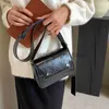 Cross Body Fasion Mini sac à main à rabat en cuir pour femmes, sac à bandoulière de luxe de styliste, portefeuille et sac Travelstylishdesignerbags pour femmes