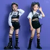 Bühnenkleidung Hemd Tops Mini Shorts für Mädchen Teenager Jazz Dance Kostüm Show Kleidung Kinder Konzert Kpop Straßenoutfits Hip Hop Kleidung Weiß