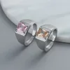Pierścienie klastra moda srebrny kolor różowy brązowy kwadratowy kamień szeroko otwarty palcowy pierścień regulowany dla kobiet -biżuterii prezent upadek hurtowy