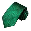 Bow Ties groene nieuwigheid 2023 Luxe zijden mannen binden mode stropdie ketting hanky manchetlink cadeau voor bruiloft hi-tie ontwerper groothandel