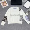 Herrtröjor 2023 Autumn Winter Knit Korean Loose Pullover Sweatshirts Chic Tops White Long Sleeve V-ringad tröja Kvinntröjor J231023