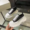 2023 New Tread Slick scarpe di tela Designer Platform Boots Luxury High Top Allacciatura Stivaletti da donna Balck White Hick Bottom Gomma Sneaker da uomo Vmagnolia Trainers