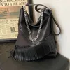 Borsa a tracolla da donna Pu Leader Soul Borse di grande capacità Stile punk nero Borsa a secchiello e borsa Borsa a tracolla solida Portafoglio da viaggio grandeborse alla modanegozio