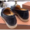 Loro Pianas Shoes 정품 크래크 가죽 로로 스톤 누큐 여름 남성 산책로 드레스 럭셔리 디자이너 남성 아파트 레저 드라이빙 신발 공식 플러스 크기 45 46