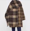 秋と冬のトテーム古代ワイドパインマスタードイエローチェッカーパターン取り外し可能な綿クリップ2つの長さのジャケット+暖かいスカーフ