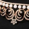 Klipsy do włosów Kmvexo Pearl Crystal Crowns and Tiaras Baroque Vintage Crown Tiara For Women Bride Pageant Prom Diadem Wedding Akcesoria