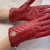 Autumn Winter Plush Gloves Metal Letter Fårskinn Mantens Luxury Touch Screen Leather Gloves for Womens