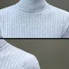 Chandails pour hommes coréen mince couleur unie pull à col roulé hommes hiver à manches longues pull en tricot chaud classique solide chemise de fond décontractée 231023