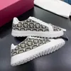 2023 designer men casual shoes luxury gancini brand mens leather rubber low leisure shoe embroidered pattern style up sneakers 04