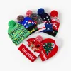 Świąteczny dzianinowy kapelusz ze światłem LED Emitującym LED Christmas Wool Hat Snowman Elk East i Winter Christmas Hat