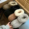 ファッションレディースグラウンドスノーブーツ冬のデザイナーオーストラリア羊毛の毛皮の毛皮の足首ウィンタープルーフ温かい肥厚したウールコットンシューズウール