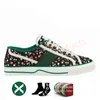 2024 Tennis 1977 Canvas High Top Casual Shoes Luxurys Designer Men Womens Shoe Brand Italy Green and Red Web Stripe gummi Sole Stretch Cotton Low Platform Sneakers