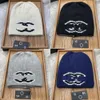 Kova Beanie Hat Kış Tasarımcı Şapkalar Marka Ch Sıcak Curlywigs Cap Bonnet Erkek Kapaklar Erkek Kadınlar CC Mektup Kadın Erkek Kız Yün Bayanlar Güneşlik Headgear 7S1U