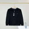 Tommyhilfiger Designer Jacket Jackets هي سترة مطلية جديدة بالملفاة