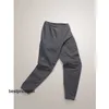 Utomhus Sweatpants Arcterys Mens Pants Arc Terys Mens Mens Outdoor Casual Pants Lightweight Hållbara mjuka skalbyxor Vindtät vattentät termisk isolering Hiki HBE8