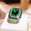Klusterringar som säljer simulering Emerald Tourmaline öppningsring Kvinna 925 Silver Luxury Princess Square Full Diamond Party Gift