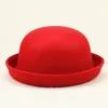 Berets versão coreana cúpula menina desempenho palco jazz chapéu cor sólida primavera verão adulto moda vermelho feltro pai-criança boné
