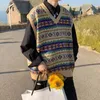 Мужские свитера Мужская одежда Жилет без рукавов Трикотажные свитера с узором «Аргайл» для мужчин Жилет с графикой Японский ретро Свободный крой Мода Harajuku S A 231023