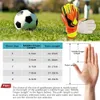 Andere sportartikelen 1 paar voetbaldoelman Voetbaltrainingshandschoenen Verdikt Slijtvast Antislip Fitness met beschermer Doelman 231023