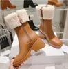 Femmes fond épais bottes de neige à glissière latérale hiver chaud sexy marque de mode de luxe design classique haut de gamme fille modèle berbère polaire chaud Lambhair martens botte