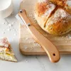 Bakningsverktyg Spot Wholesale Practical Wood Handle Arc Bread Cutting Knife European Style Kitchen Helper Tool
