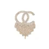 18k banhado a ouro charme marca broche dupla letra designer de luxo clássico pino para mulheres diamante borlas broches festa de casamento jóias 20 estilo