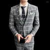 Costumes pour hommes (veste pantalon gilet) Plaid coupe ajustée mariage smoking 3 pièces ensemble mode haute qualité marié Dres Mariage mâle