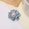 Accessori per capelli 10 pz/lotto 2.5 cm Fiore di Moda Coreana Tessuto Perla FAI DA TE Fatti A Mano Ornamento Scarpe Fiori Del Seno Materiale