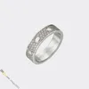 Designer Ring smycken Designer för kvinnor Diamond Pave Love Ring Titanium Steel Rings Guldpläterade aldrig bleknar icke-allergisk, guldring; Butik/21417581