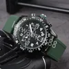 AAA Kalite Üst Lüks Mens Watch Quartz Dayanıklılık Pro Avenger Kronograf 44mm Saatler Çok Renkler Kauçuk Erkekler Cam Bilek Swatches