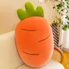 Vente en gros d'oreillers de fruits et légumes, peluches carottes, poupées de dessins animés 60cm