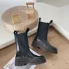 Nouveau automne / hiver en cuir authentique Martin Womens Style anglais Pipe de tuyau médian épais semelles courtes bottes 001